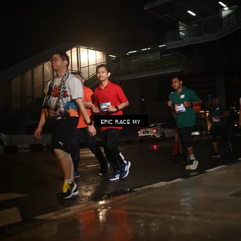 Runner Photo 7734954