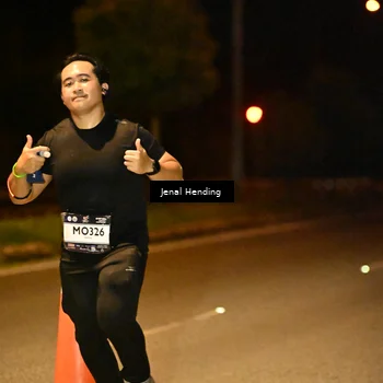 Runner Photo 7734955