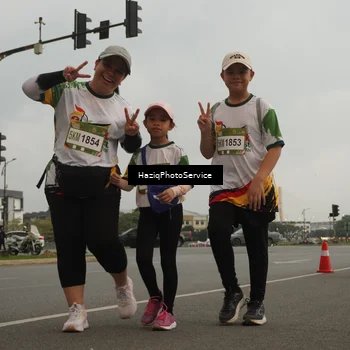 Runner Photo 7734968