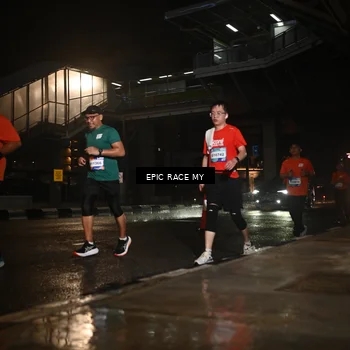 Runner Photo 7734984