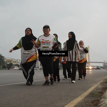 Runner Photo 7734995