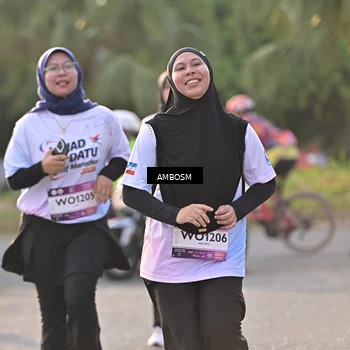 Runner Photo 7735011