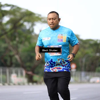 Runner Photo 7735039