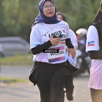 Runner Photo 7735046