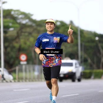 Runner Photo 7735049