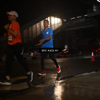 Runner Photo 7735055