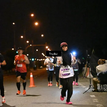 Runner Photo 7735083