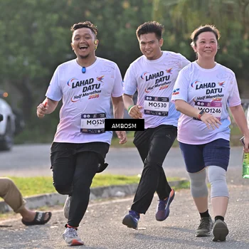 Runner Photo 7735090