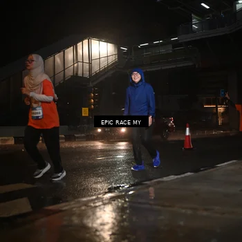 Runner Photo 7735101