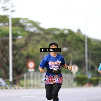 Runner Photo 7735134