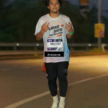 Runner Photo 7735139