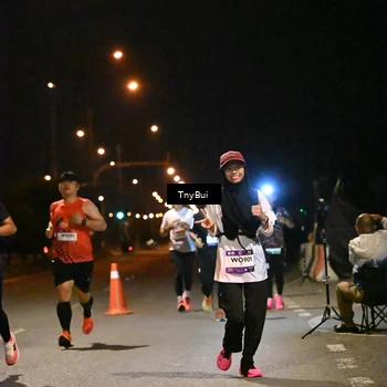 Runner Photo 7735140