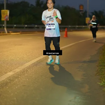Runner Photo 7735141