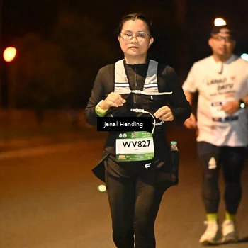 Runner Photo 7735154