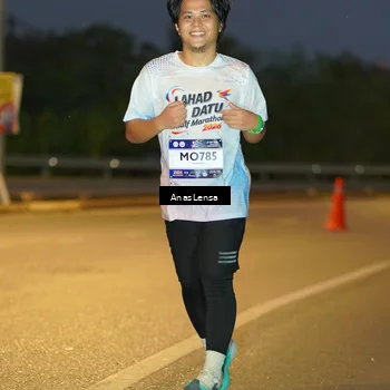 Runner Photo 7735161