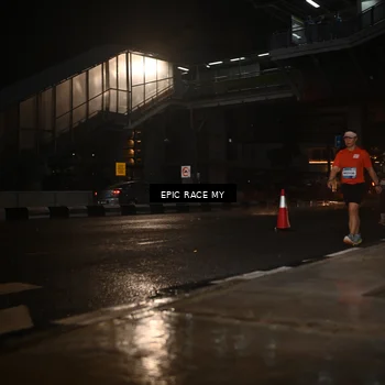 Runner Photo 7735187