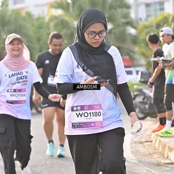 Runner Photo 7735197