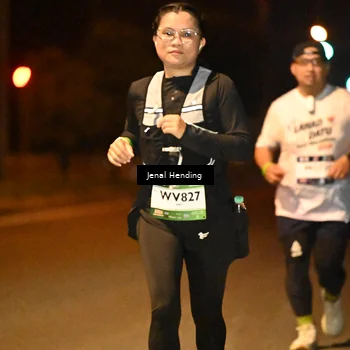 Runner Photo 7735204