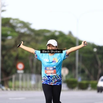 Runner Photo 7735212
