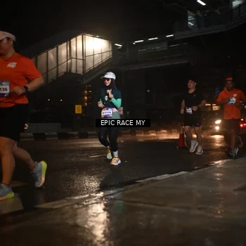 Runner Photo 7735217