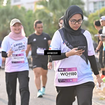 Runner Photo 7735218