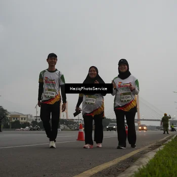 Runner Photo 7735219