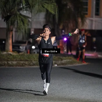 Runner Photo 7735223