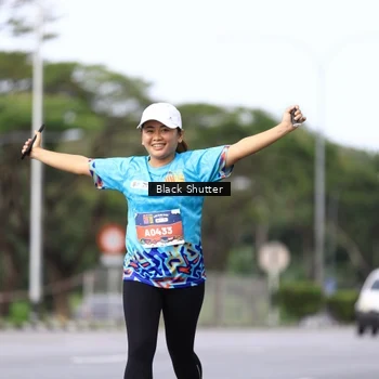 Runner Photo 7735244