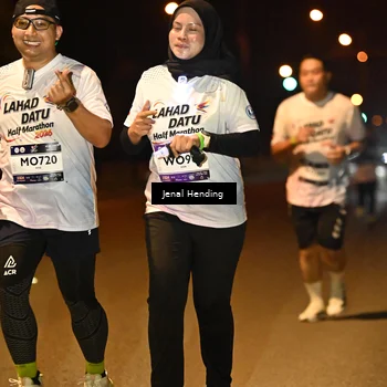 Runner Photo 7735263