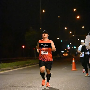 Runner Photo 7735272