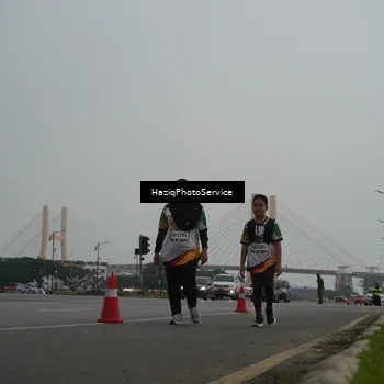 Runner Photo 7735274