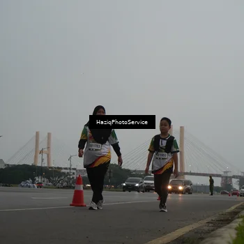 Runner Photo 7735287