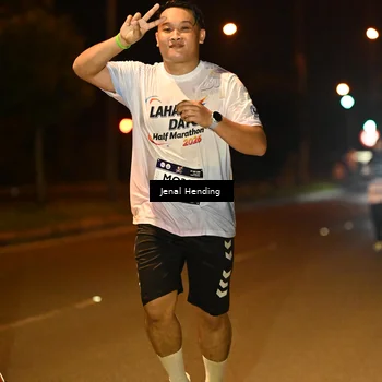 Runner Photo 7735290