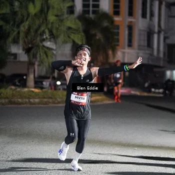 Runner Photo 7735297