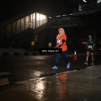 Runner Photo 7735311