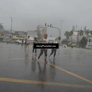 Runner Photo 7735330