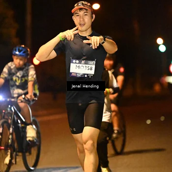 Runner Photo 7735355