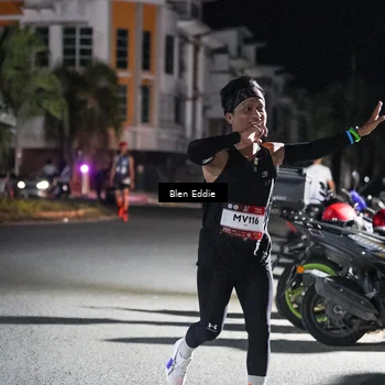 Runner Photo 7735358