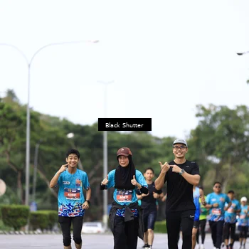 Runner Photo 7735374