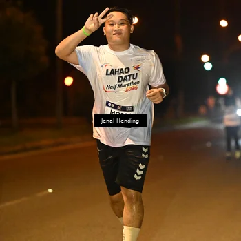 Runner Photo 7735375