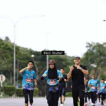 Runner Photo 7735383