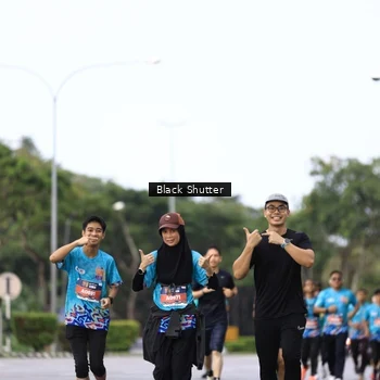 Runner Photo 7735385