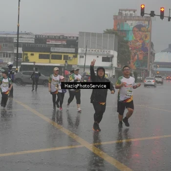 Runner Photo 7735397