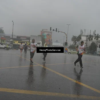 Runner Photo 7735398
