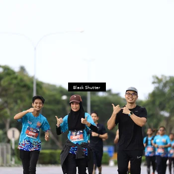 Runner Photo 7735409