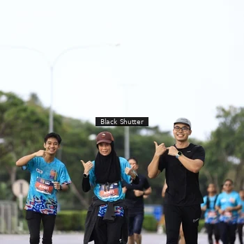 Runner Photo 7735421