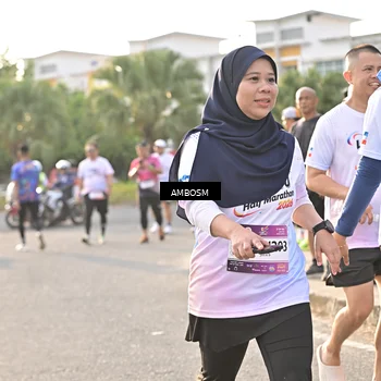 Runner Photo 7735438