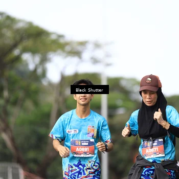 Runner Photo 7735441