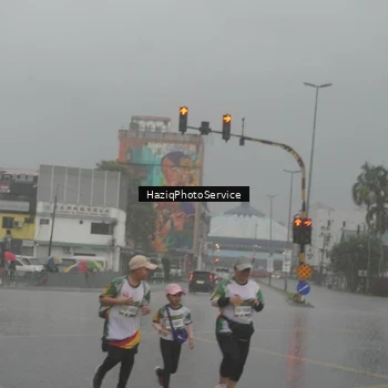 Runner Photo 7735448
