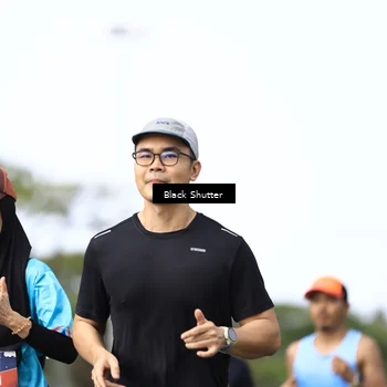 Runner Photo 7735455